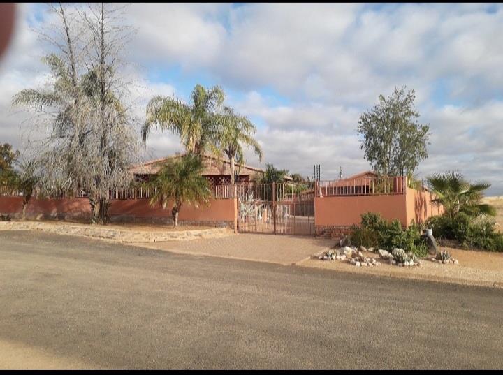 4 Bedroom Property for Sale in Kakamas Northern Cape